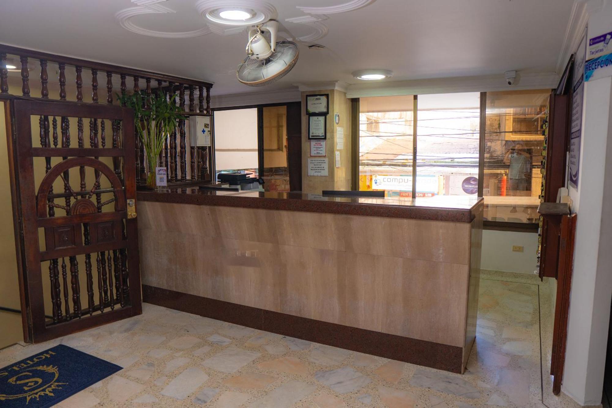 Hotel Steven บูเอนาเวนตูรา ภายนอก รูปภาพ