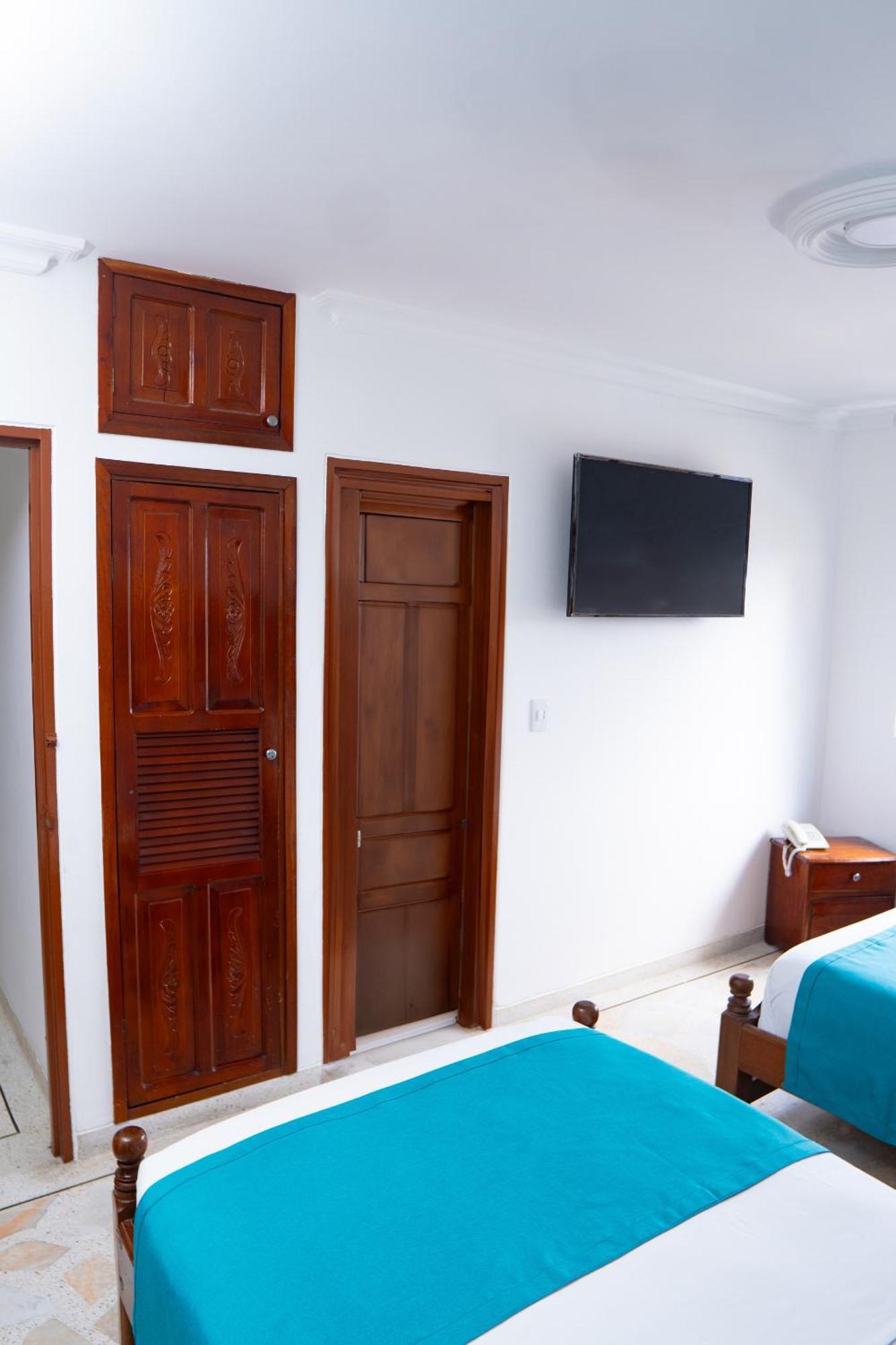 Hotel Steven บูเอนาเวนตูรา ภายนอก รูปภาพ