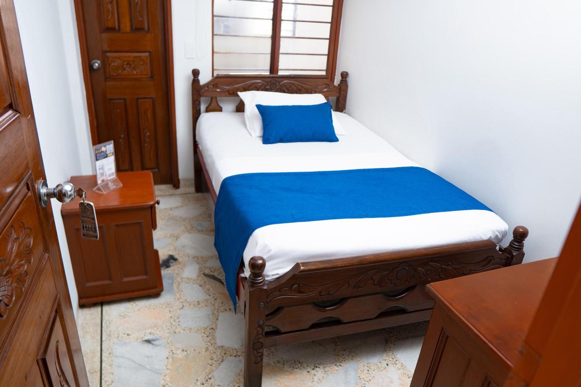 Hotel Steven บูเอนาเวนตูรา ภายนอก รูปภาพ